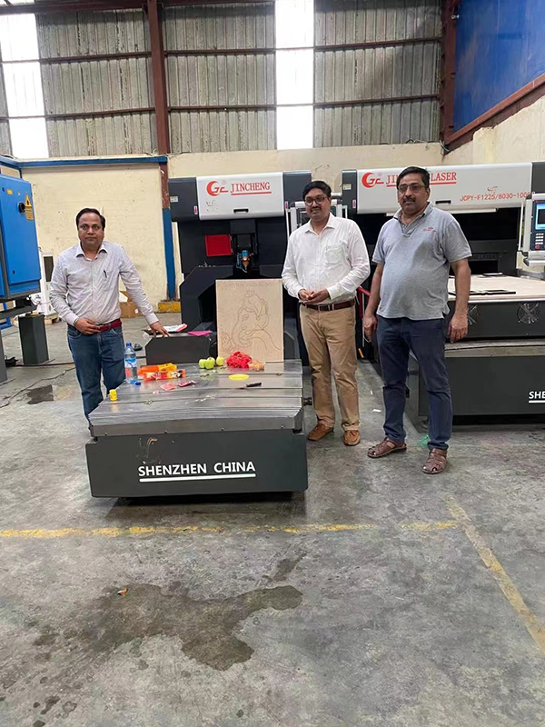 億泰激光機(jī)4月線上安裝 億泰激光機(jī)4月線上安裝